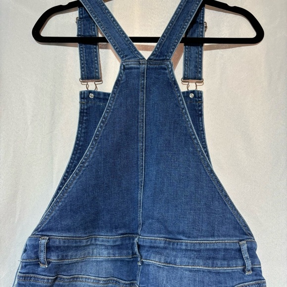 SOHO by New York and Company Distressed Blue Denim Overall Jeans Workwear Size M - Picture 12 of 15